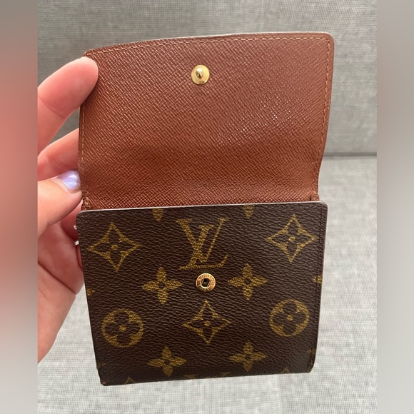 ✨ Louis Vuitton Monogram Compact Wallet BOX NOT INCLUDED - Picture 7 of 16
